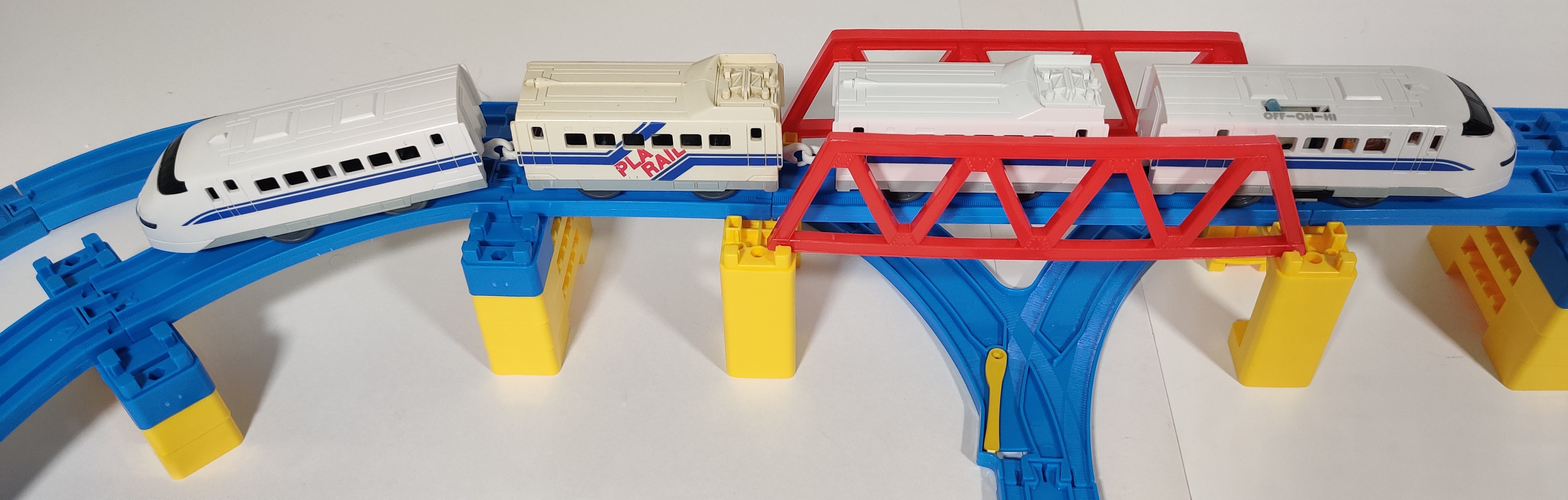 フルカラーのと鉄道NT800形（Zショーティー） すずめ模型製3D